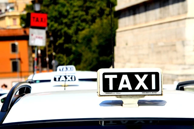 Imagen destaca del artículo: Conoce el servicio de taxi de Cruce la Parada: ¡Llama ya!